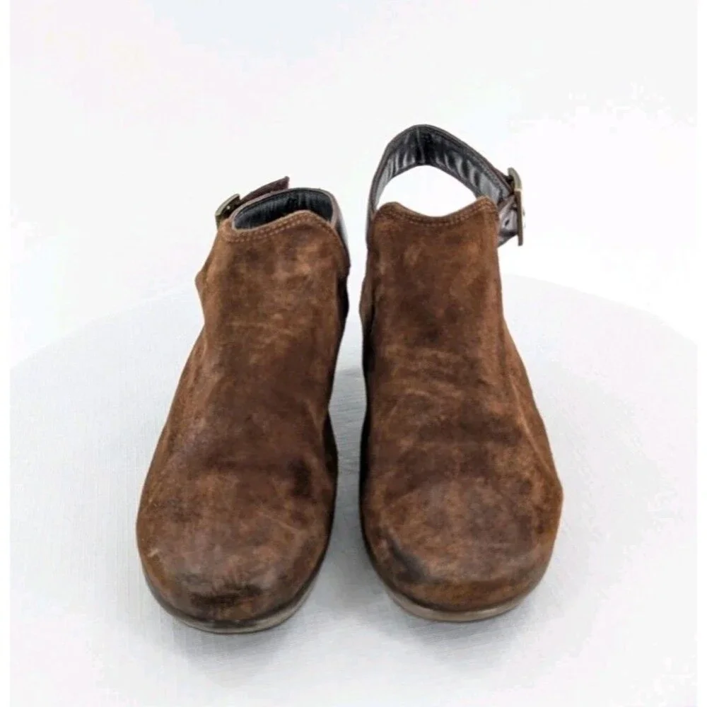 NAOT Upgrade US 7 EU 38 Womens Slingback Mule Clog Brown Suede Leather Comfort